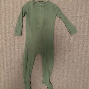 Simply Magnetic Me Organic Cotton Footie in Green